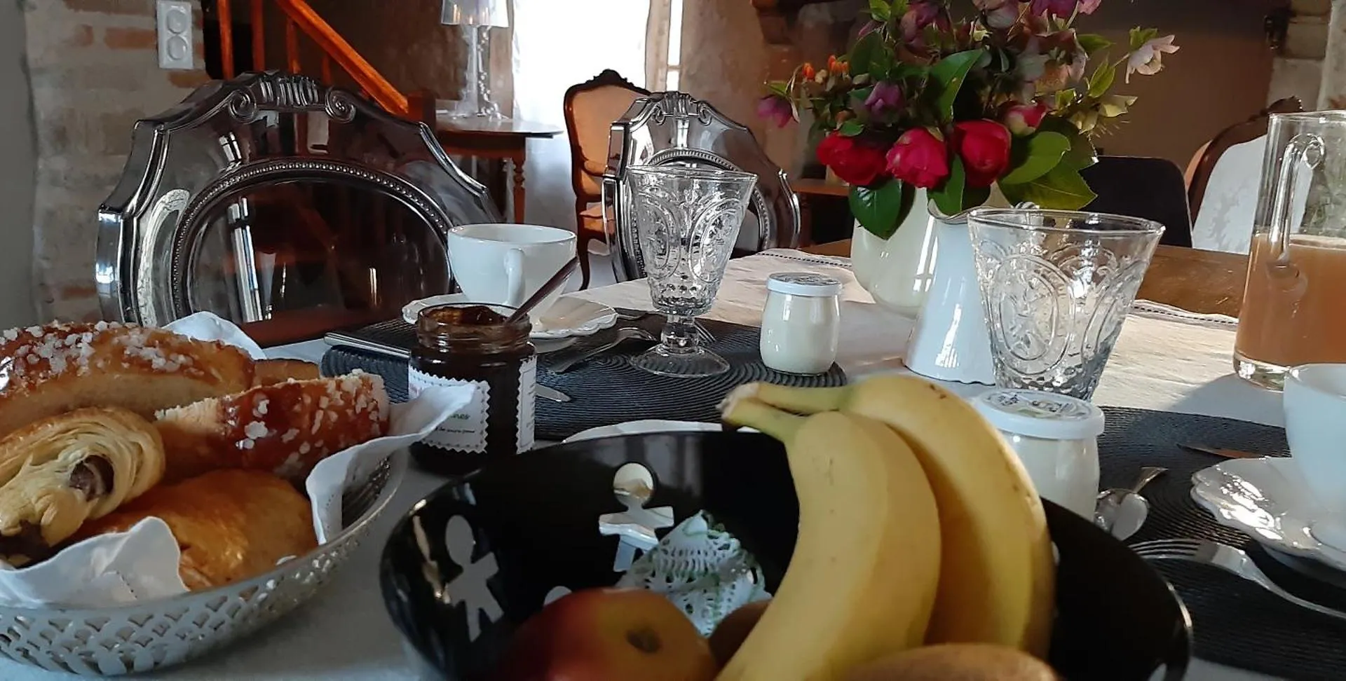 Hotel A La Belle Histoire Bruniquel 0*,  Francja